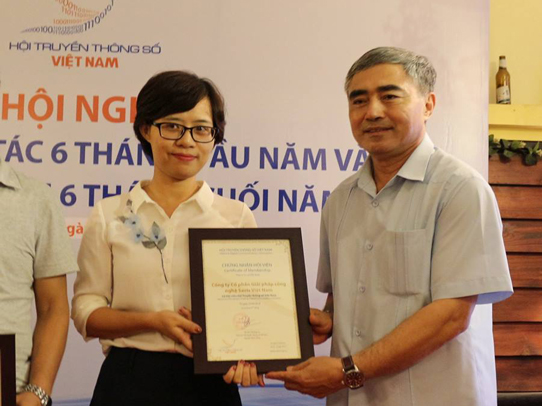 SAVIS trở thành hội viên Hội Truyền thông Số Việt Nam 1 36775564 360552057809898 4666869471938347008 n 1