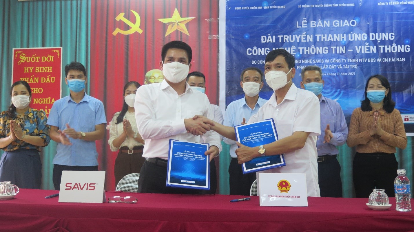 Bàn giao Đài Truyền thanh số ứng dụng Công nghệ thông tin – Viễn thông cho huyện Chiêm Hóa, tỉnh Tuyên Quang