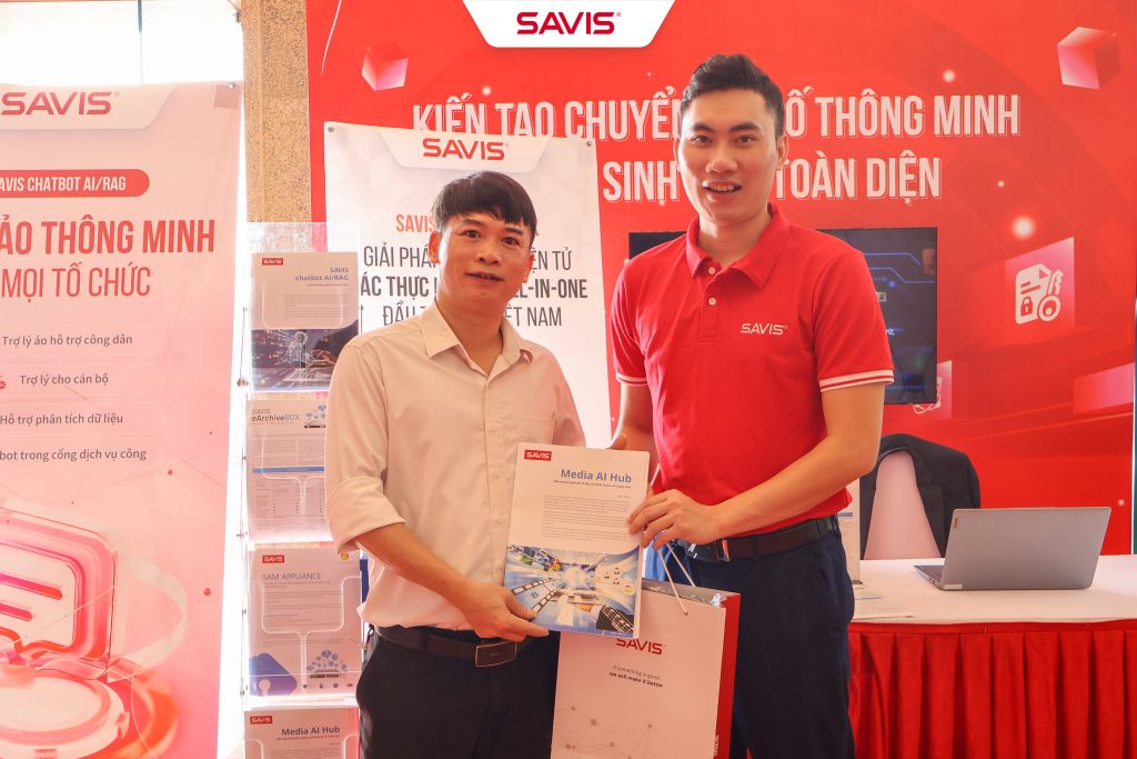SAVIS giới thiệu hệ sinh thái chuyển đổi số toàn trình tại Ngày Chuyển đổi số Bắc Ninh 2025 6 SAVIS BN 24