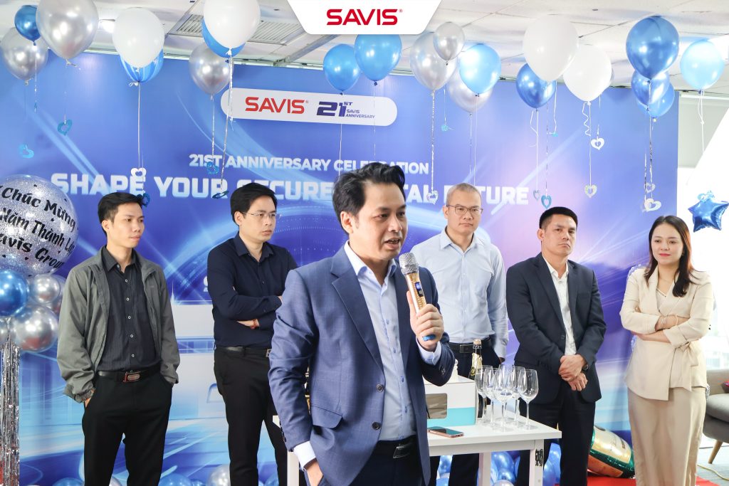 SAVIS GROUP 21 năm - Hành trình niềm tin, khát vọng và dấu ấn công nghệ Việt  2 SAVIS GROUP 21 nam Hanh trinh niem tin khat vong va dau an cong nghe Viet 1