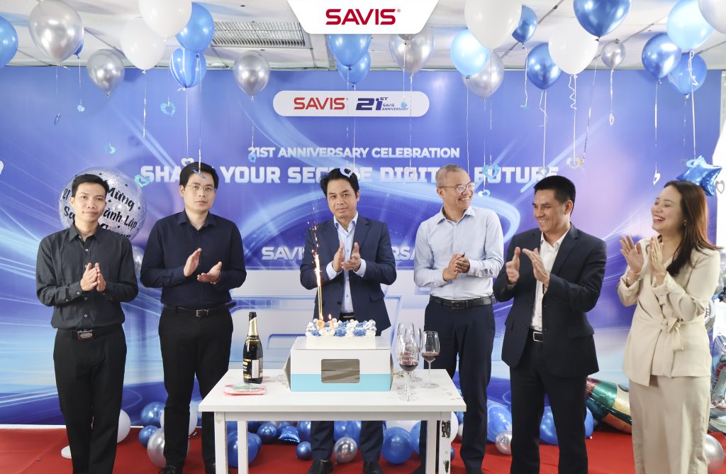SAVIS GROUP 21 năm - Hành trình niềm tin, khát vọng và dấu ấn công nghệ Việt  9 SAVIS GROUP 21 nam Hanh trinh niem tin khat vong va dau an cong nghe Viet 17