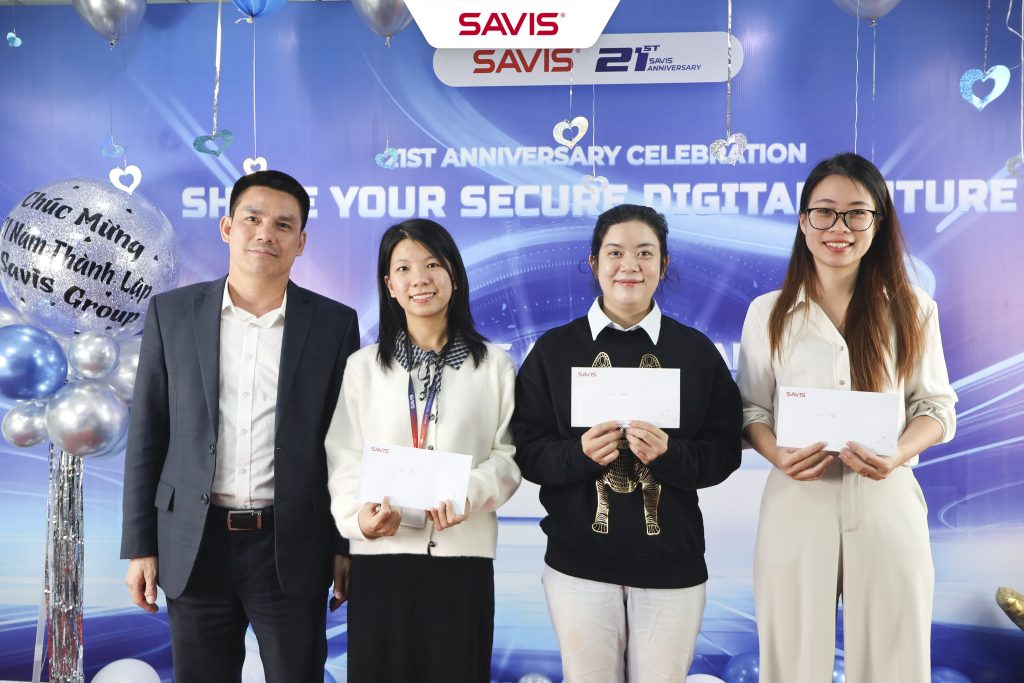 SAVIS GROUP 21 năm - Hành trình niềm tin, khát vọng và dấu ấn công nghệ Việt  7 SAVIS GROUP 21 nam Hanh trinh niem tin khat vong va dau an cong nghe Viet 9